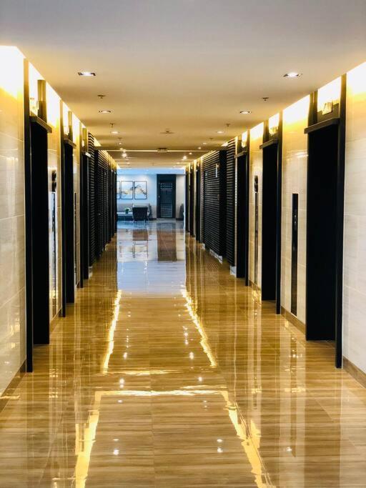 Air 1br With Balcony Free Netflix And * Manila
