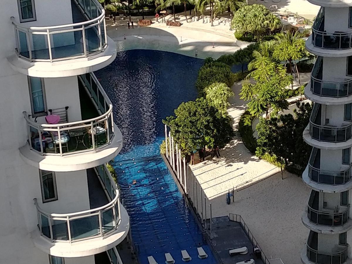 Azure Near Ninoy Aquino International Airport *