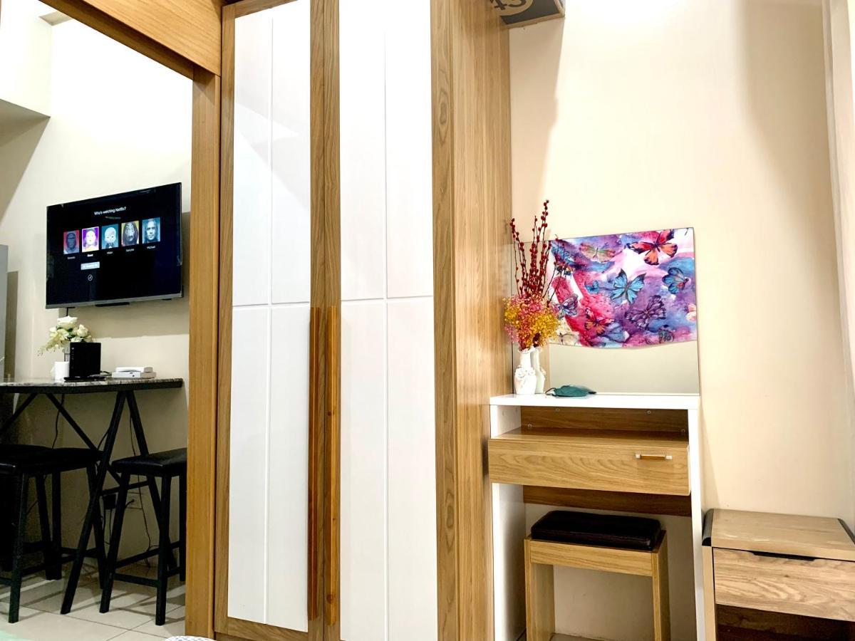 Kathys Crib At Shell Residences