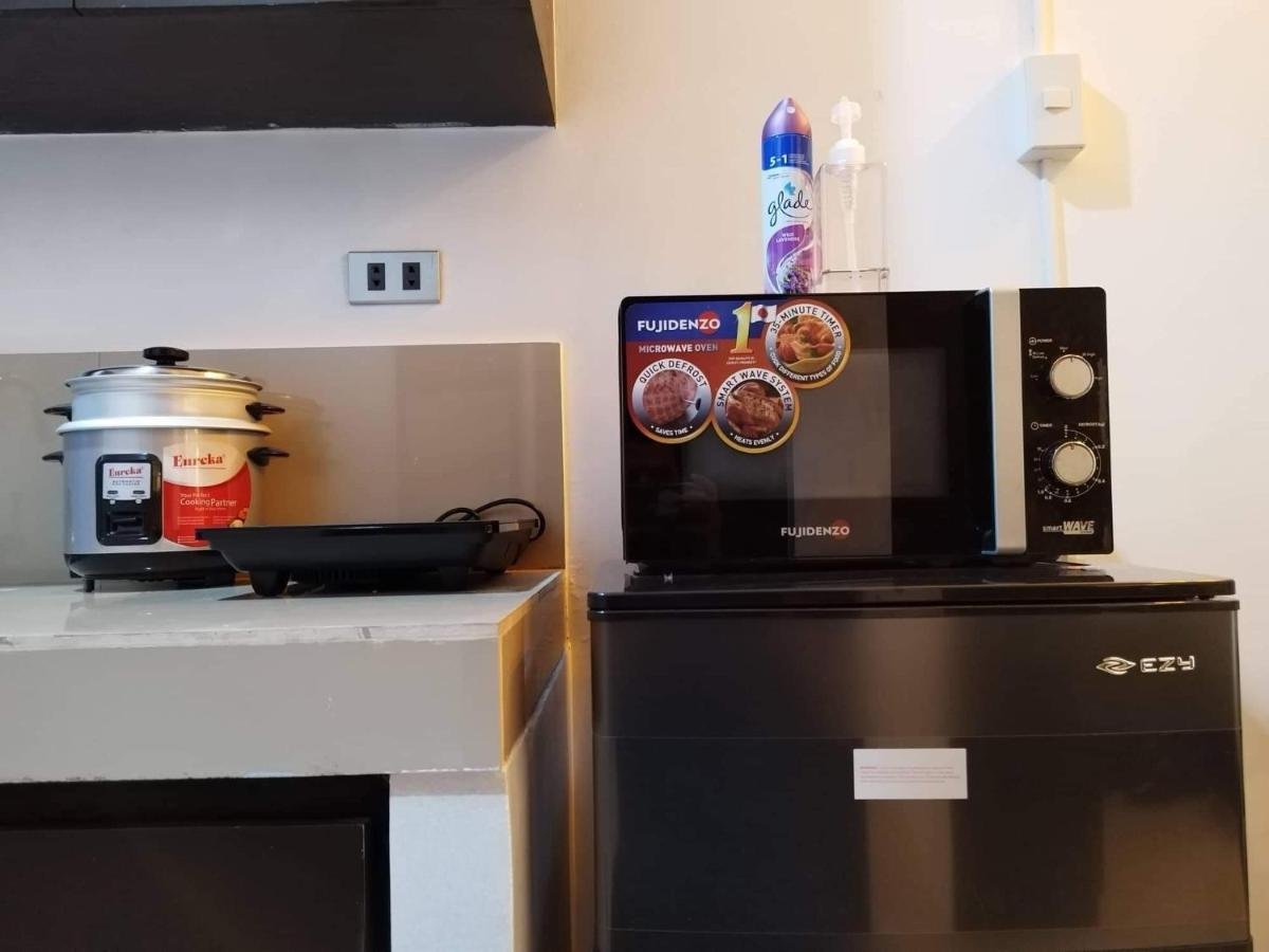 F Mandaluyong Staycation Aparthotel