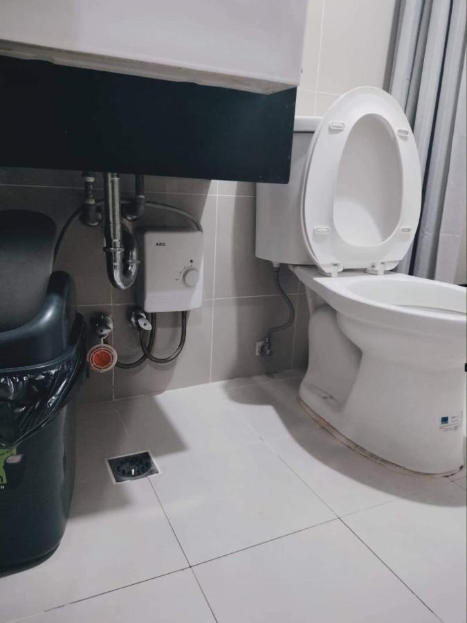 Aparthotel Cubao Manhattan Heights Unit 23d Tower D, 2br *