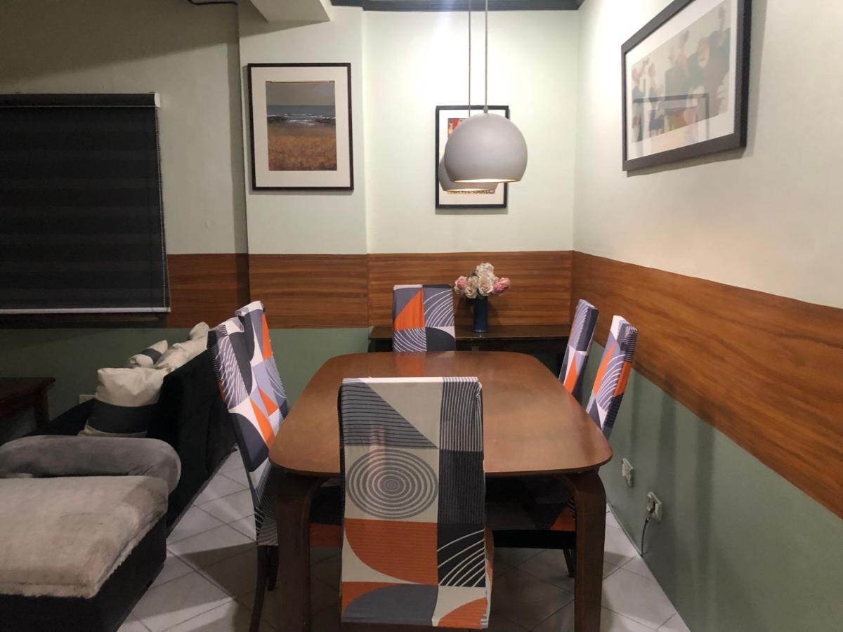 2 Separate Units, 1br On 23rd Flr And 3br Penthouse On 41st Flr In Manila, Near Slec,us Embassy, Mall And Parks With Excellent View Manila