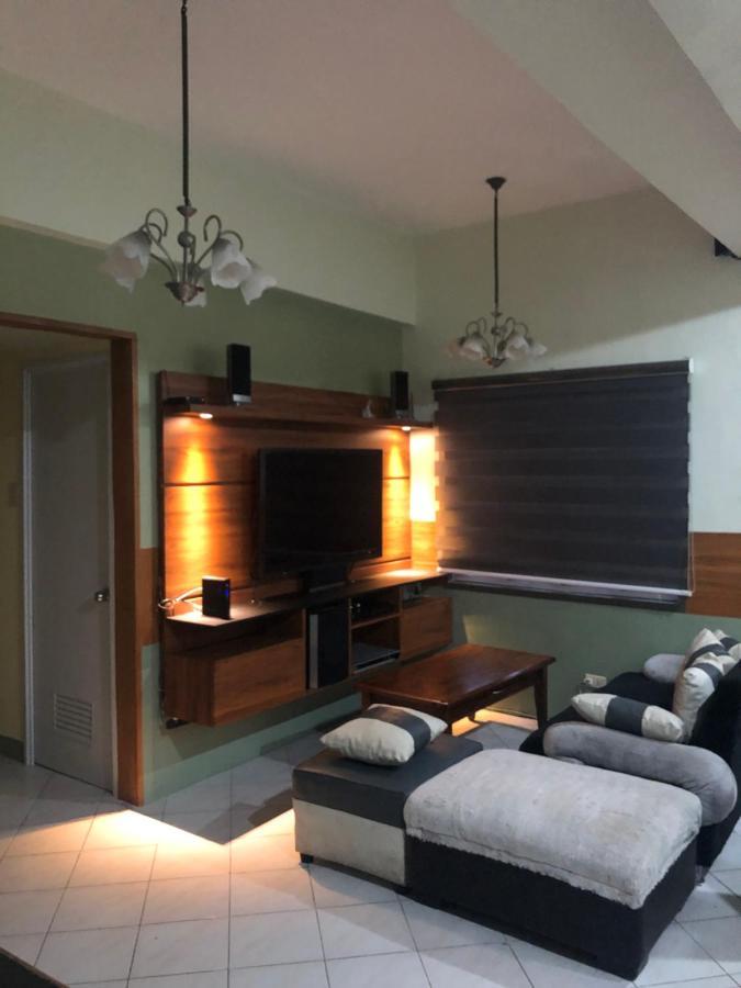 2 Separate Units, 1br On 23rd Flr And 3br Penthouse On 41st Flr In Manila, Near Slec,us Embassy, Mall And Parks With Excellent View * Manila