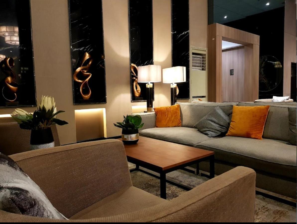 Air Residences *