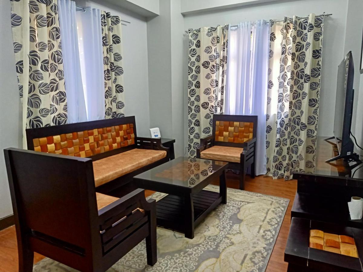 Taj's Condotel *