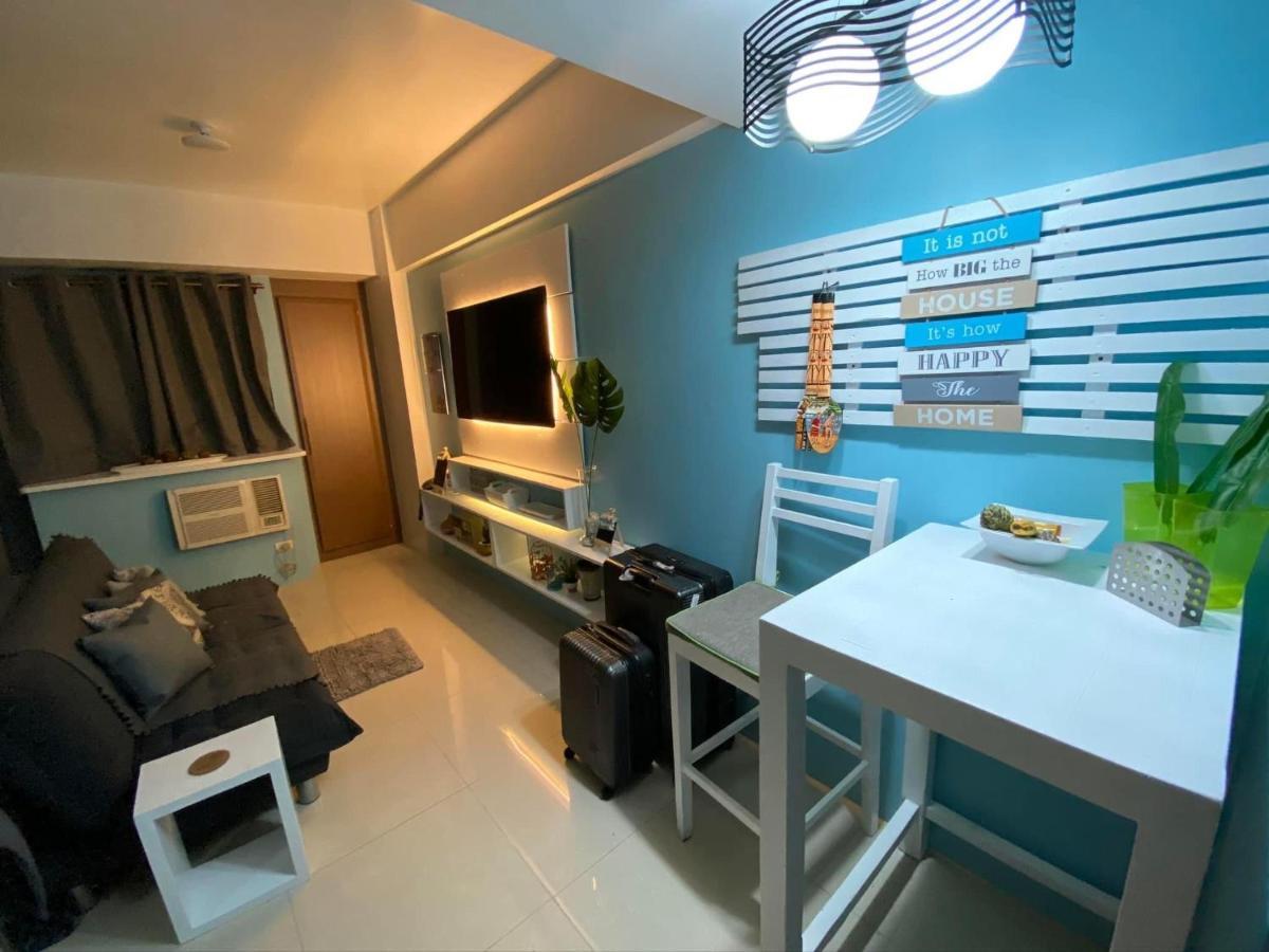 Unit Right Across Naia 3 * Manila