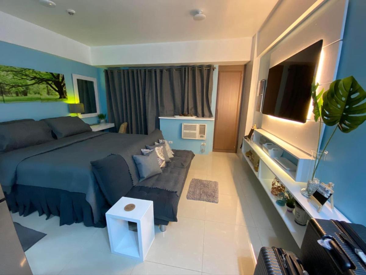 Aparthotel Unit Right Across Naia 3 *