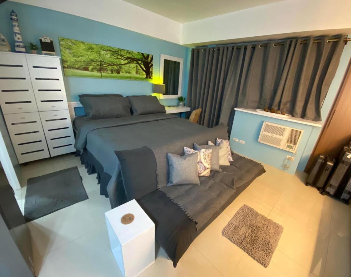 Unit Right Across Naia 3 Aparthotel Manila