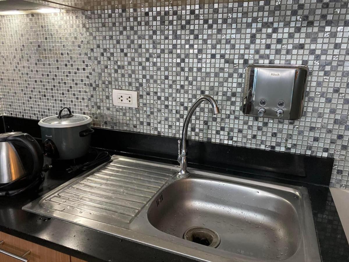 Unit Right Across Naia 3 Aparthotel Manila