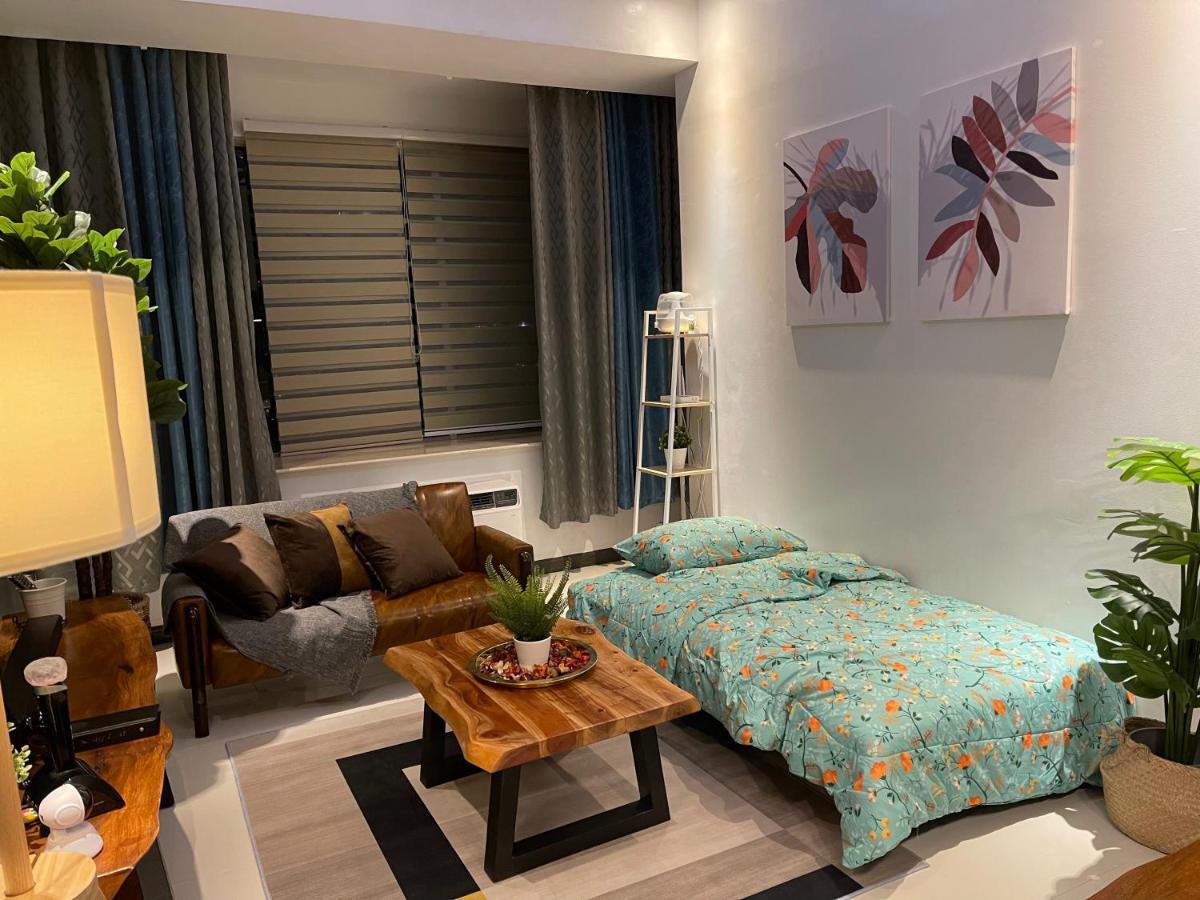 Luxurious & Spacious At The Heart Of * Manila