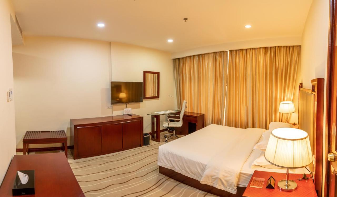 Hotel Swiss-belhotel Blulane