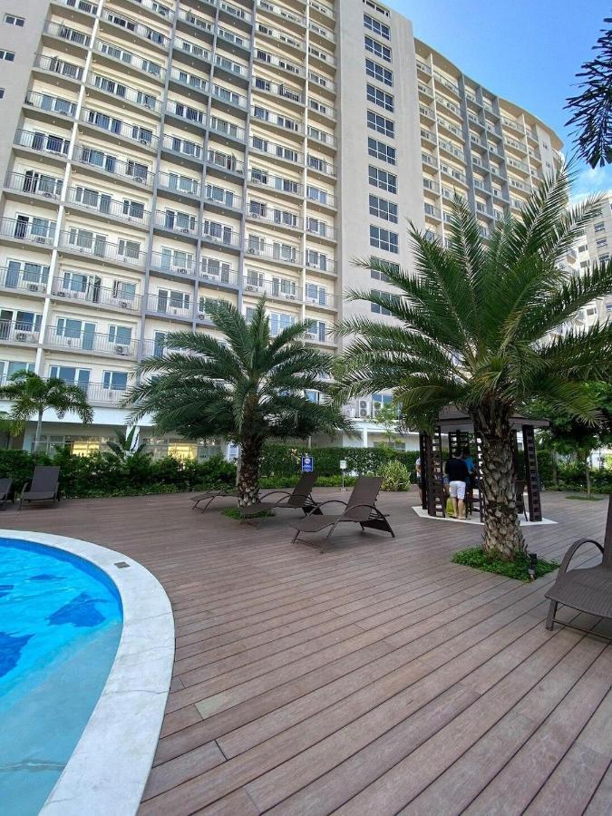 Comfy Unit With Wi-fi, Pinas City, Parking Rent Optional *