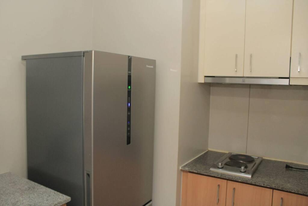 A2j Luxury 1br Near Venice Mall Bgc Taguig *