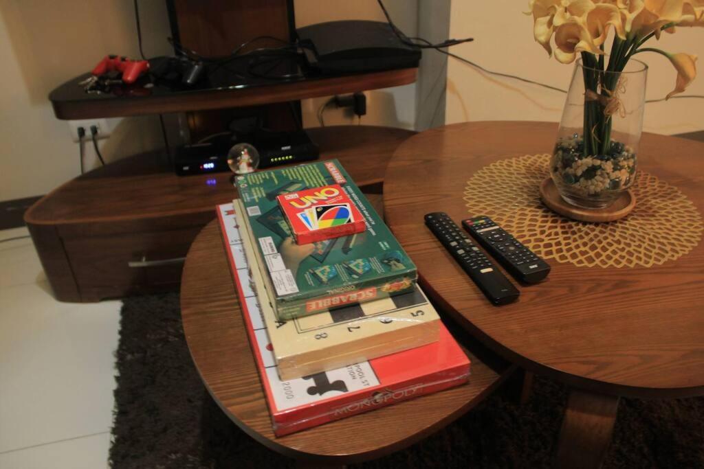 A2j Luxury 1br Near Venice Mall Bgc Taguig Manila