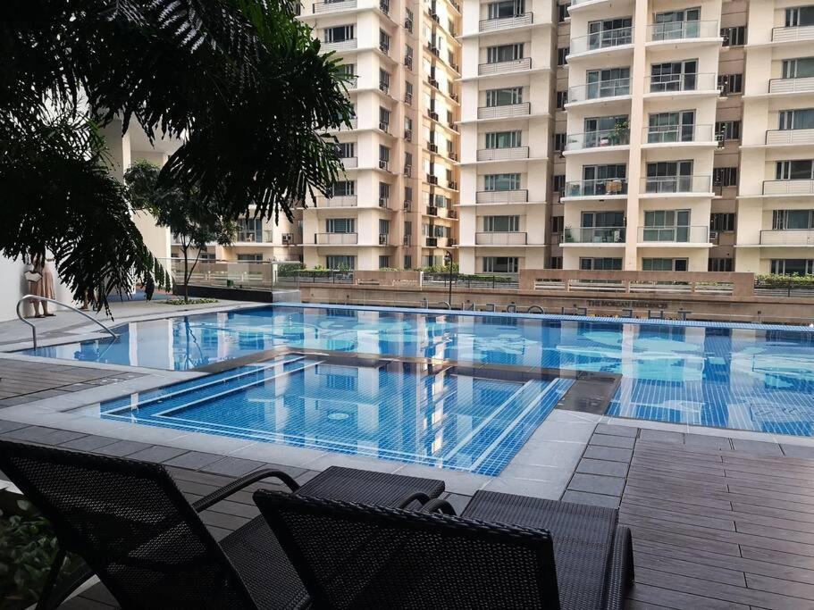 A2j Luxury 1br Near Venice Mall Bgc Taguig * Manila