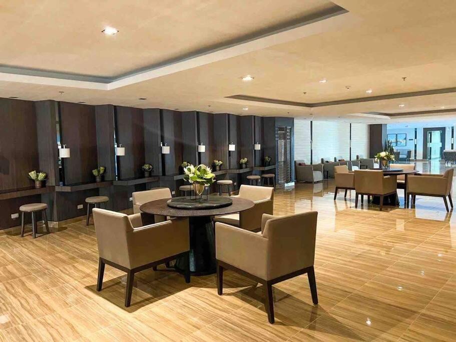 Air Residences - 1bedroom Unit With Balcony - Wifi & Netflix