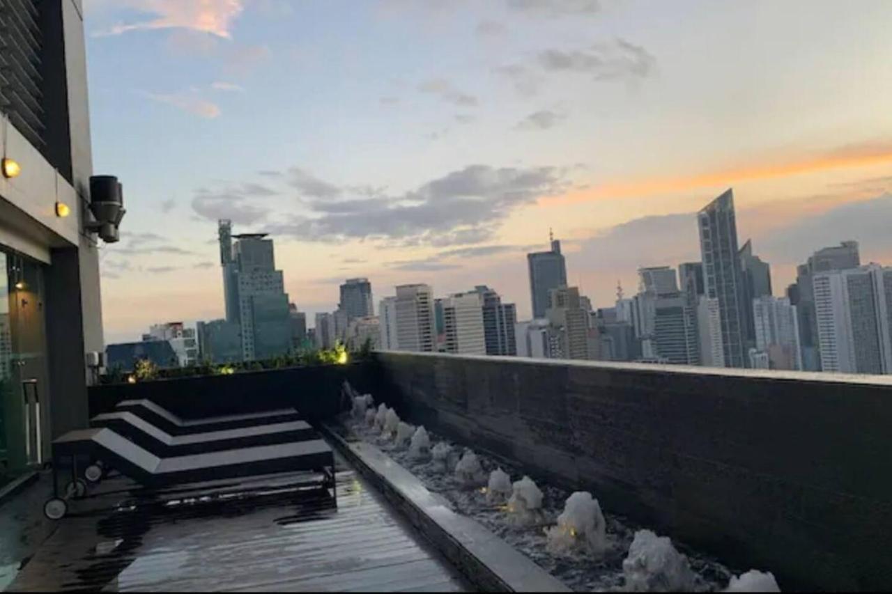 The Gramercy Makati Amazing View Apartment *