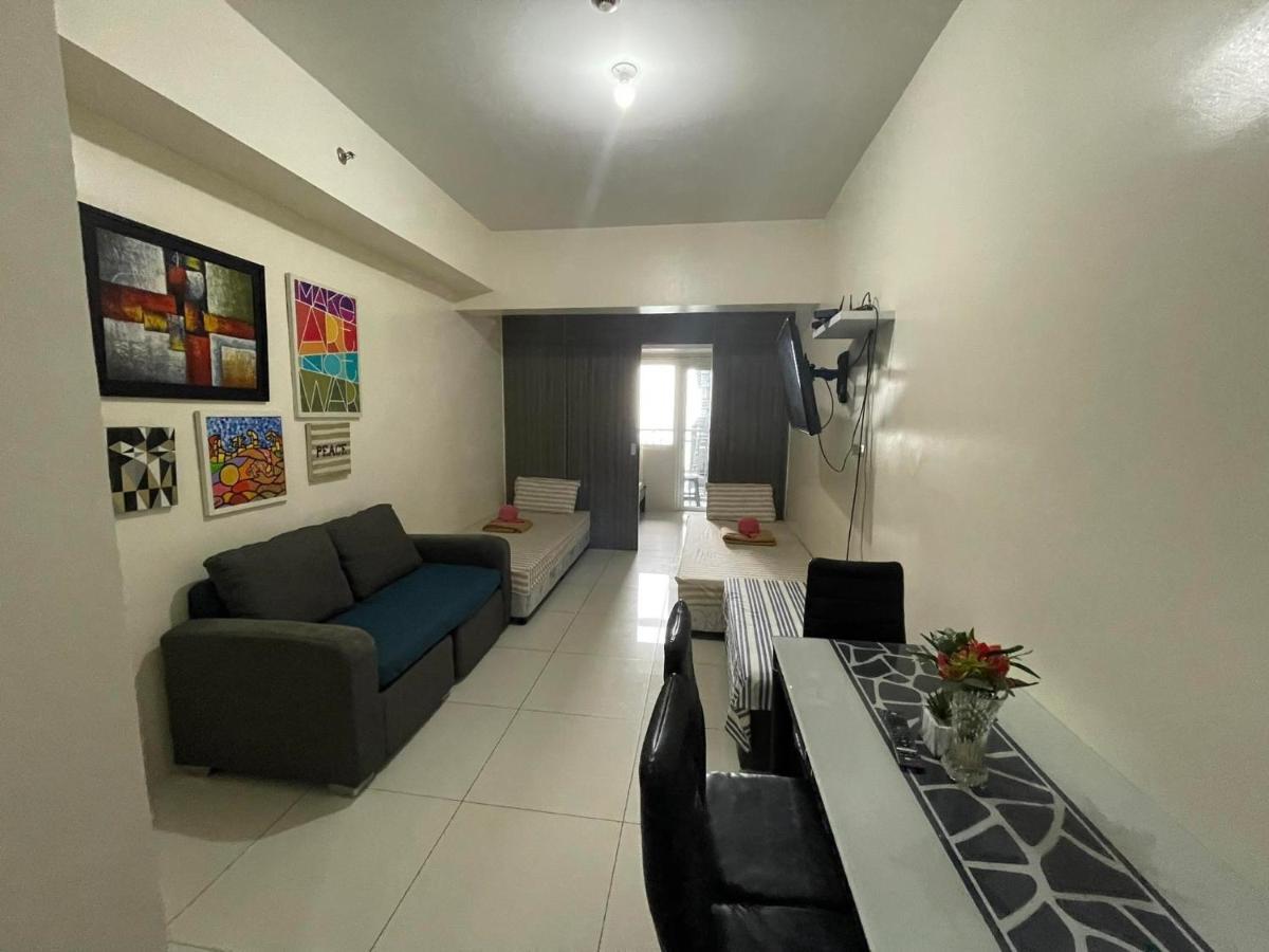 Staycation At Residences 2* Manila