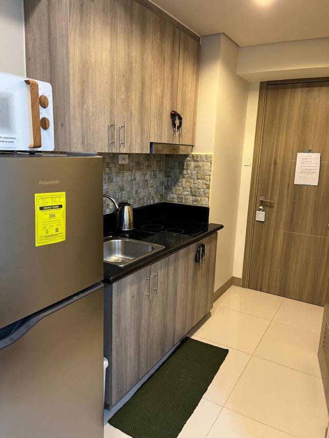 Coast Residences, Roxas Blvd, Pasay *