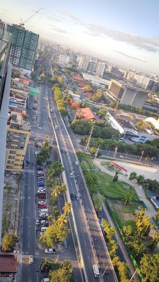 Stayinmycondo - 30th In Pasay With Pool Near Airport Moa,ccp & Picc In Pasay * Manila