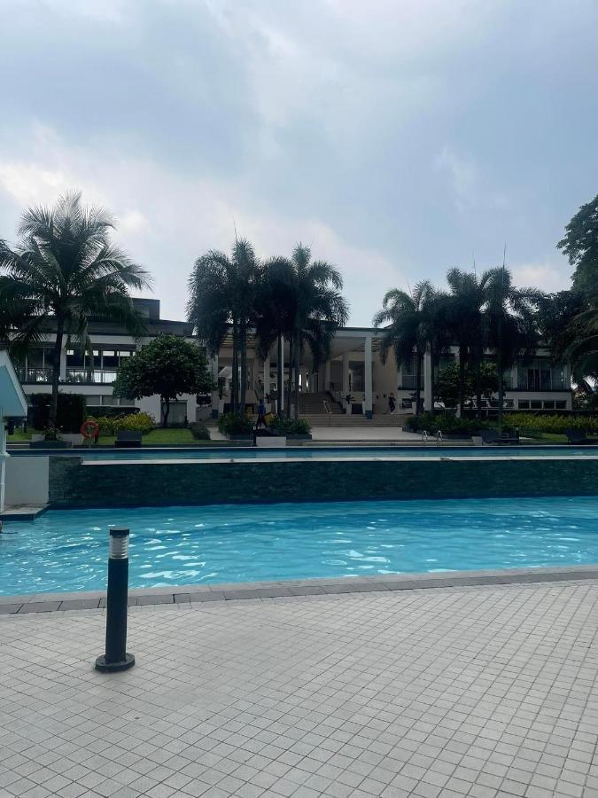 Elegant Condotel At Grass Manila