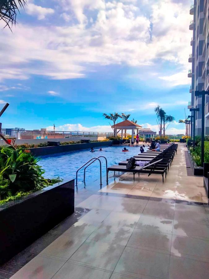 Aparthotel Stayinmycondo - 30th In Pasay With Pool Near Airport Moa,ccp & Picc In Pasay *