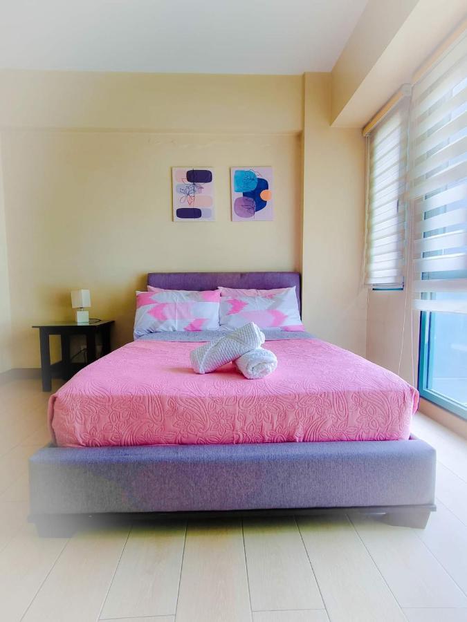 Zoe Amarah Condotel