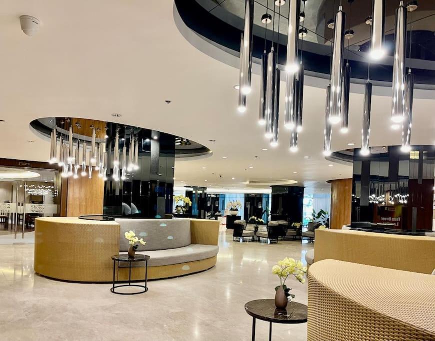 Apartment Twin Guest Room-amenity-pool Level View-fully Furnished-free Netflix-wifi-mall Of Complex-shore2-t1260 Manila