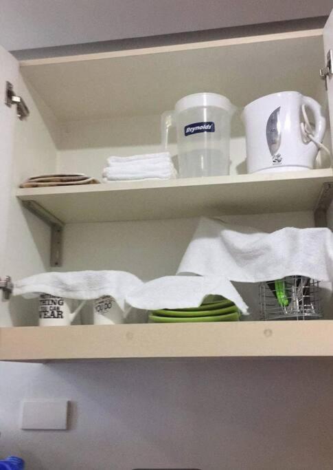 Apartment Eagle's Nest - Furnished 1br W/ Wifi Manila