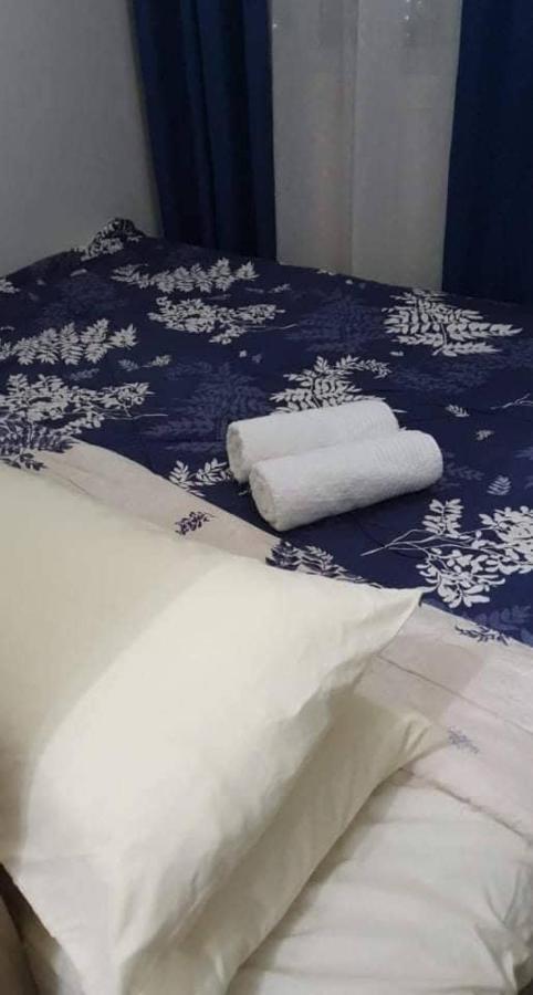 Apartment Eagle's Nest - Furnished 1br W/ Wifi Manila