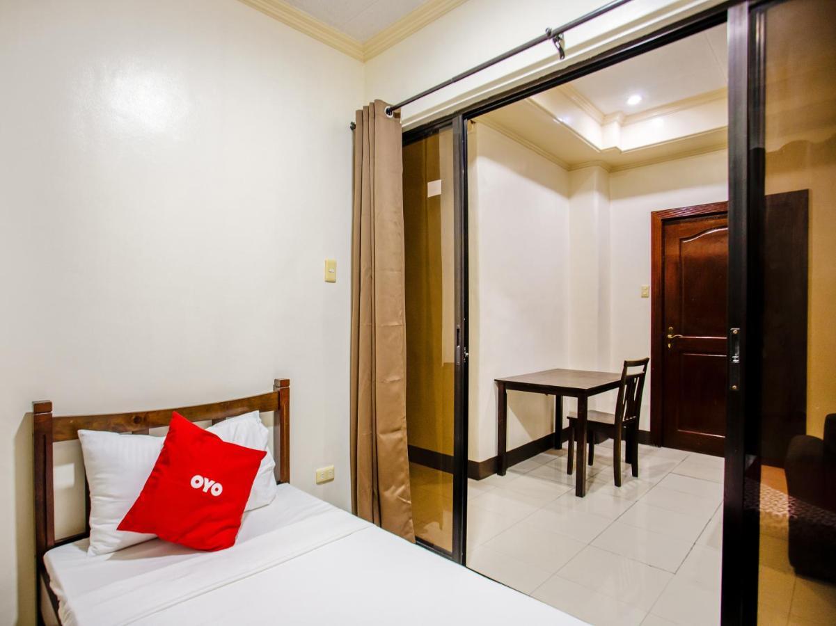 Oyo 831 Casa Maria Hotel 2*