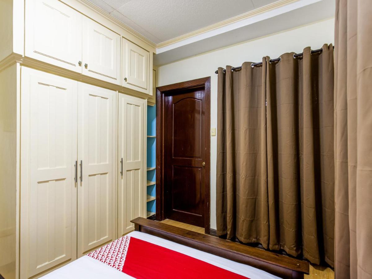 Hotel Oyo 831 Casa Maria Manila