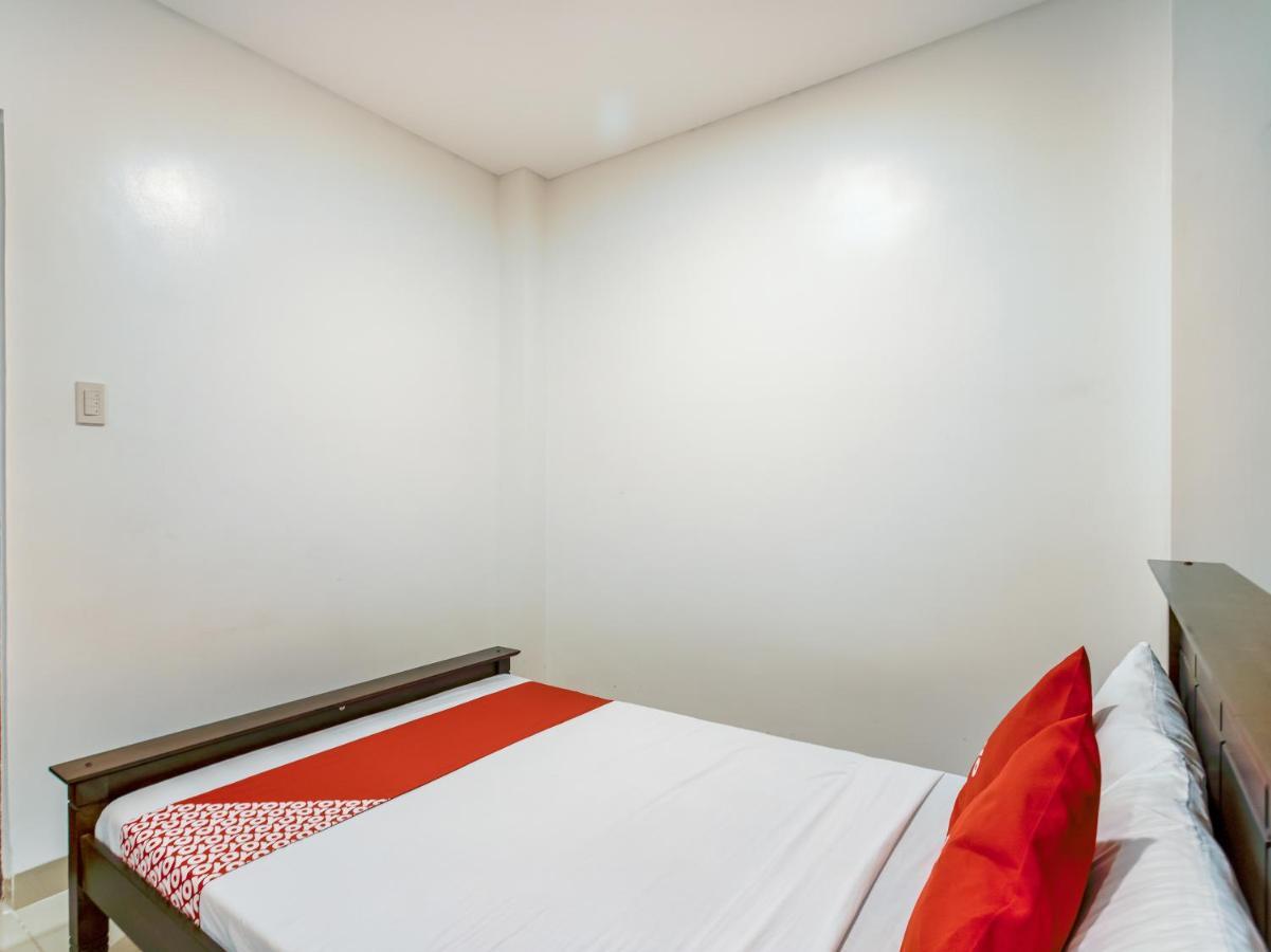 Hotel Oyo 831 Casa Maria 2*