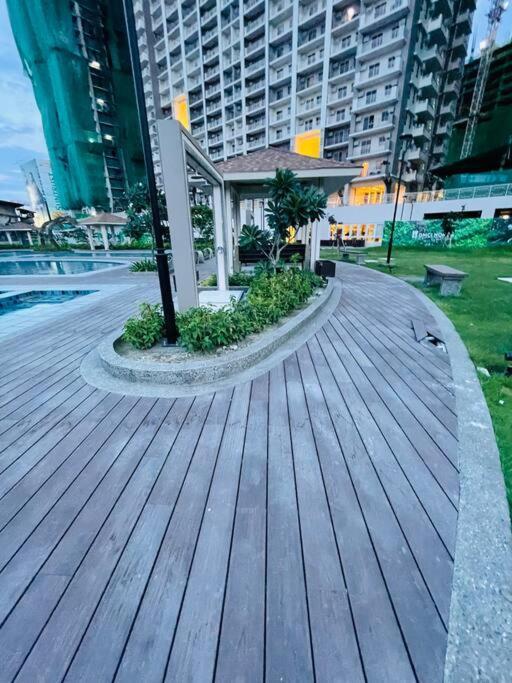 Stylish 1 Bedroom With Pool View And Fast Wifi *