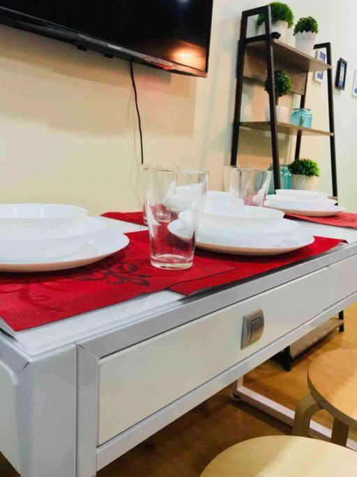 Acqua Private Livingstone Tower Unit With Free Wifi Manila