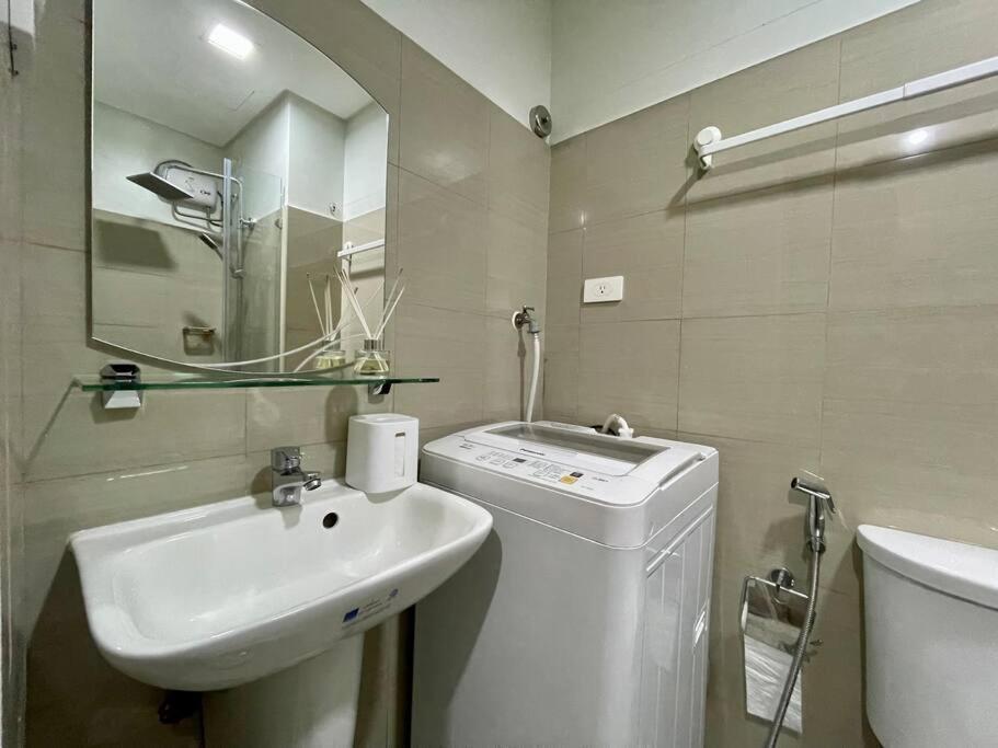 Twin Guest Room-amenity-pool Level View-fully Furnished-free Netflix-wifi-mall Of Complex-shore2-t1260 Apartment *