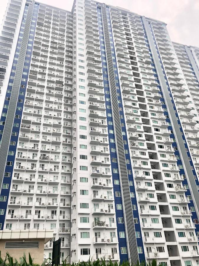 Myrvin At Grass Residences, Qc