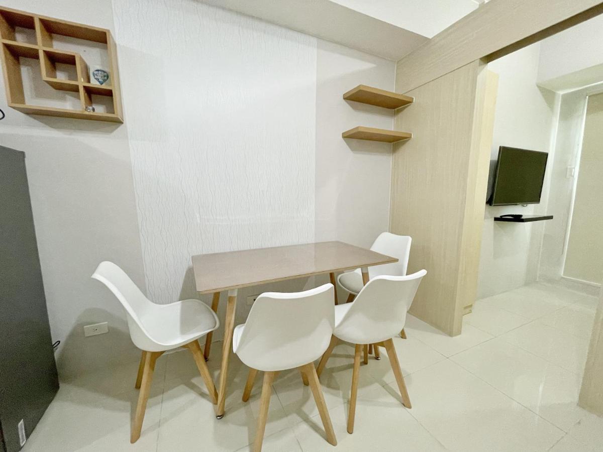Aparthotel Grass Residences Condotel Near Sm City North Edsa