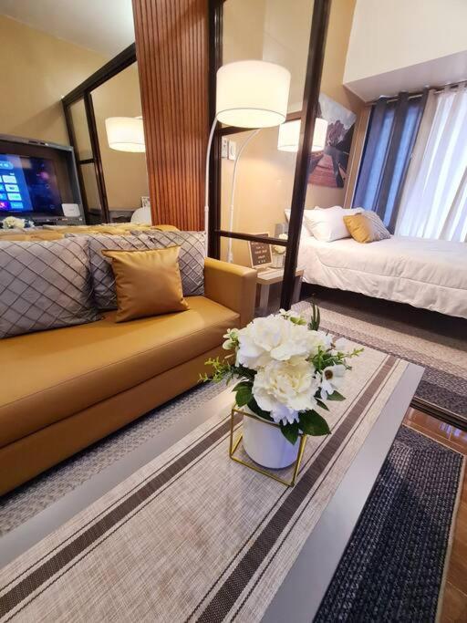 Staycation By Ness In Ayala Makati Apartment Manila
