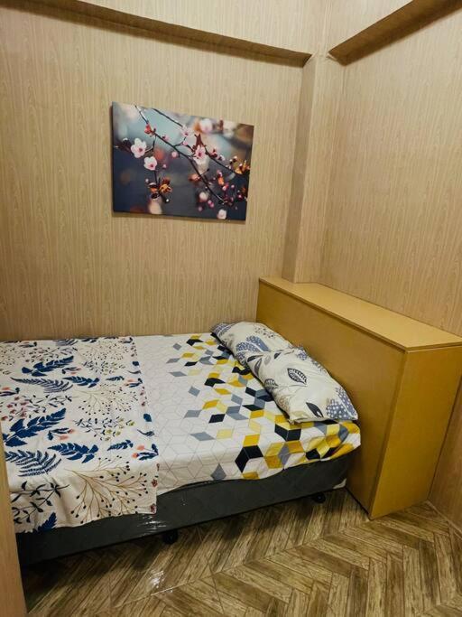 Staycation @ Jt Residences Wifi Netflix Fiber Internet Apartelle Apartment