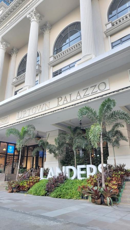 Uptown Parksuites Homestay Manila