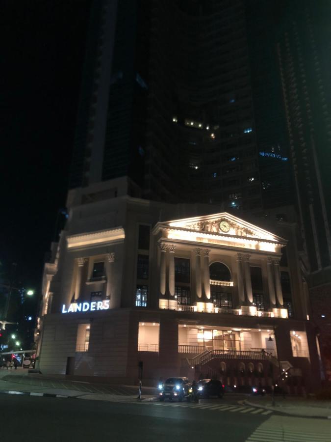 Homestay Uptown Parksuites *