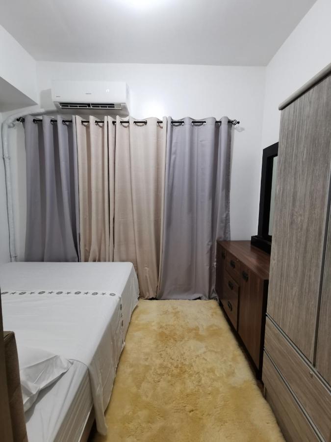Ethan's Pad Nr. Bgc Apartment