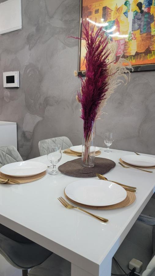 Homestay Uptown Parksuites *