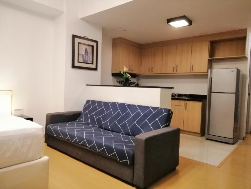 Prime Avant Bgc Location By Ph Staycation * Manila
