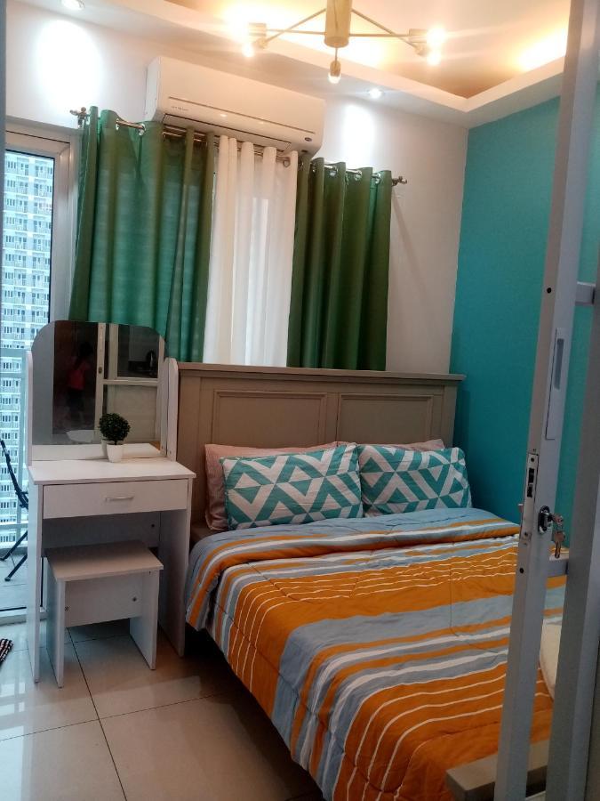 Aparthotel Breeze Staycation Manila