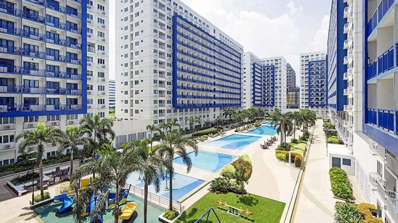 The Right Key @ Sea Residences