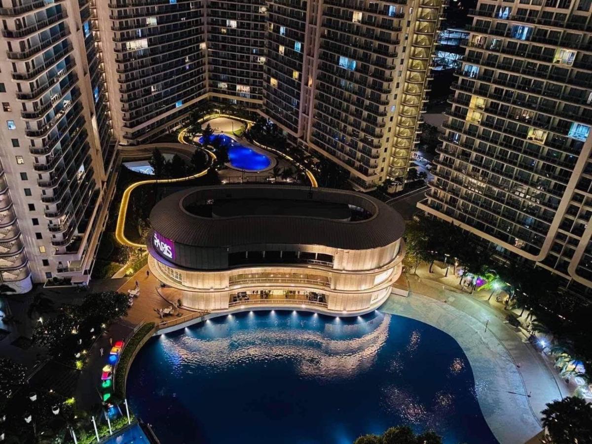 Azure South Urban Near Airport * Manila