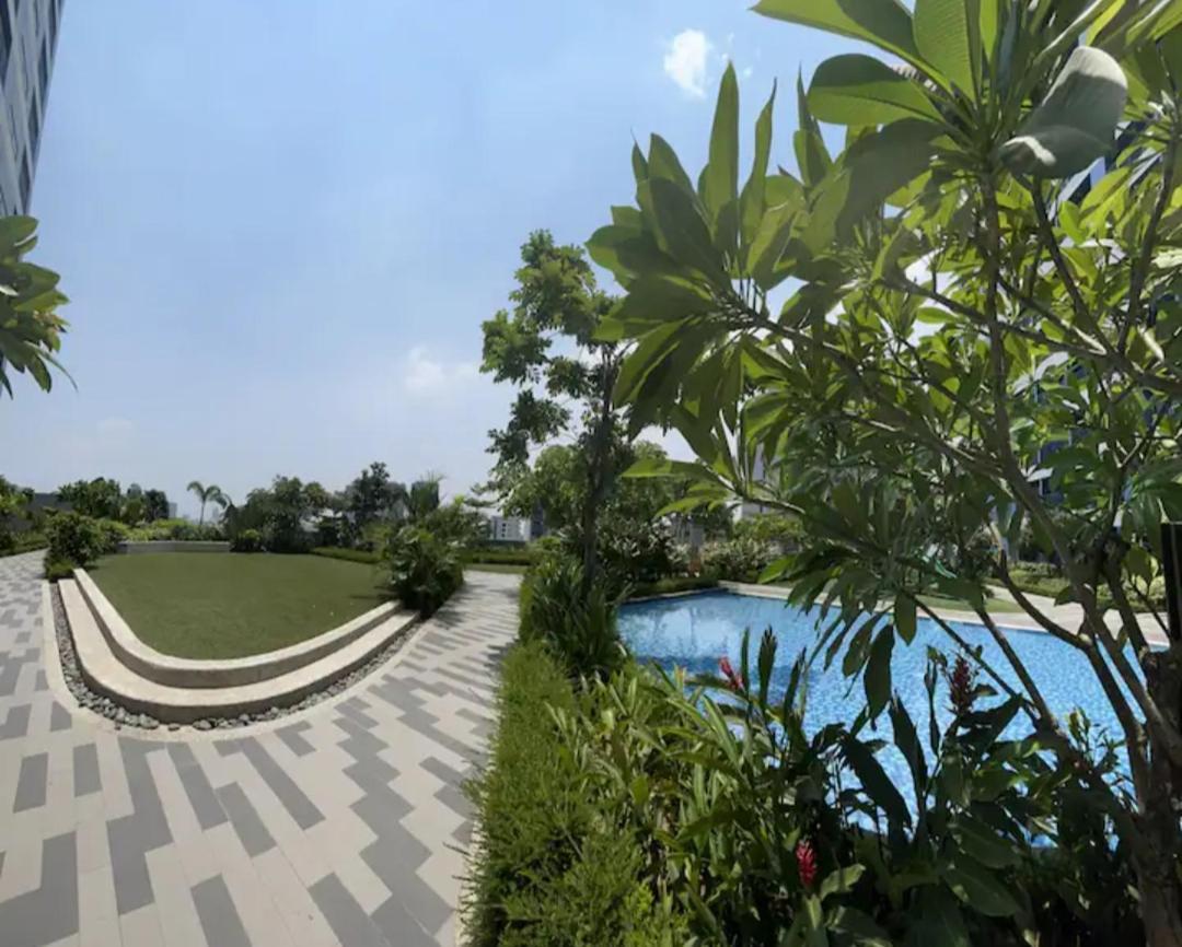 Marivic's Place At Air Residences Makati Manila