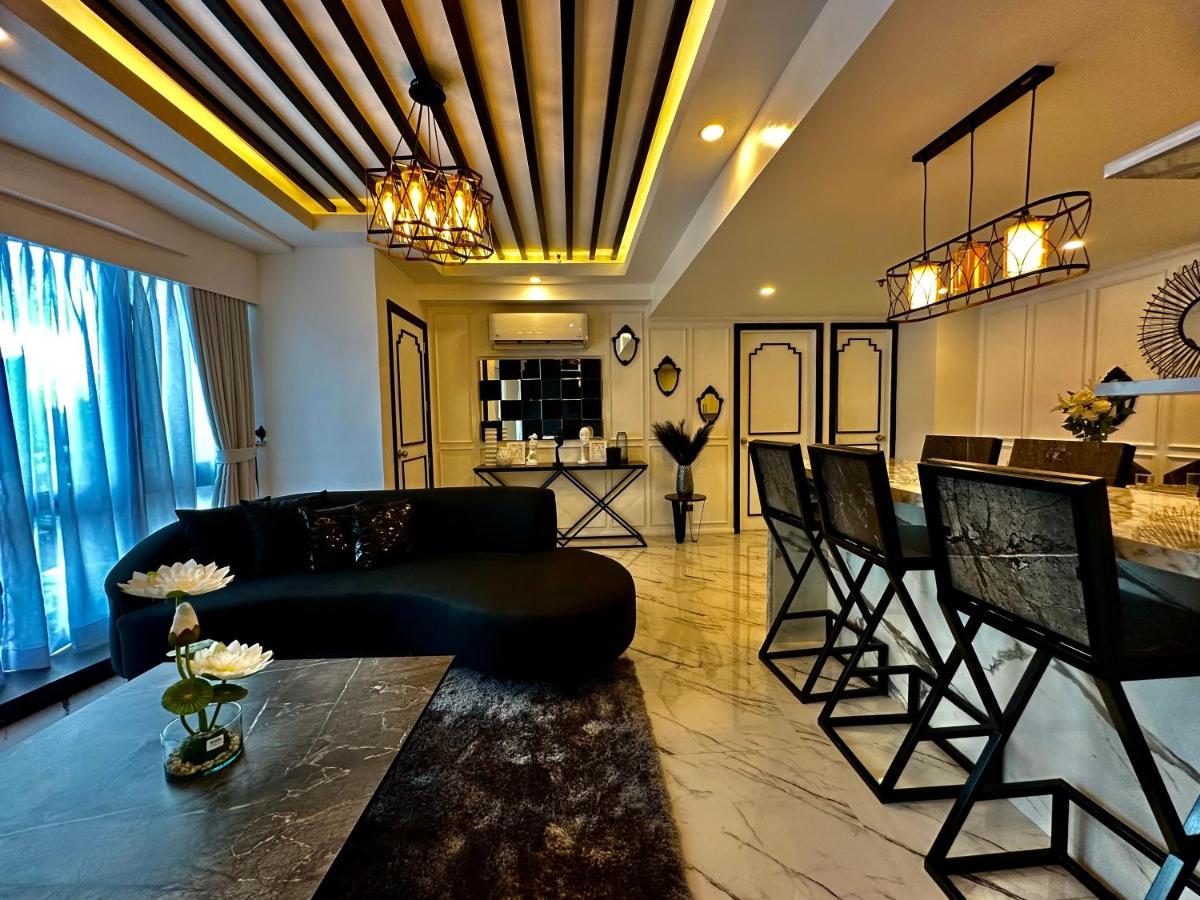 Hidden Gem At Makati Apartment